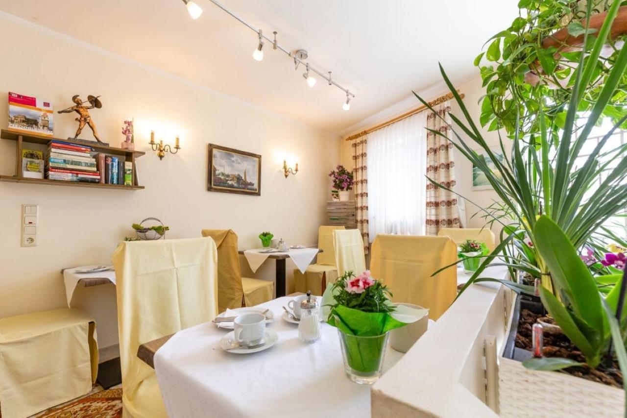 Haus Zu Den Zwei Eichen Apartment แพรชโทลด์สดอร์ฟ ภายนอก รูปภาพ
