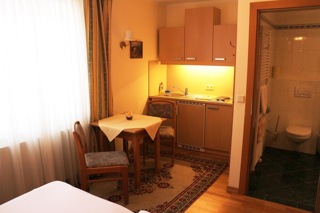 Haus Zu Den Zwei Eichen Apartment แพรชโทลด์สดอร์ฟ ห้อง รูปภาพ