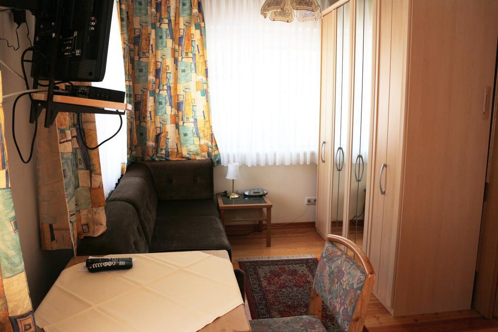 Haus Zu Den Zwei Eichen Apartment แพรชโทลด์สดอร์ฟ ภายนอก รูปภาพ
